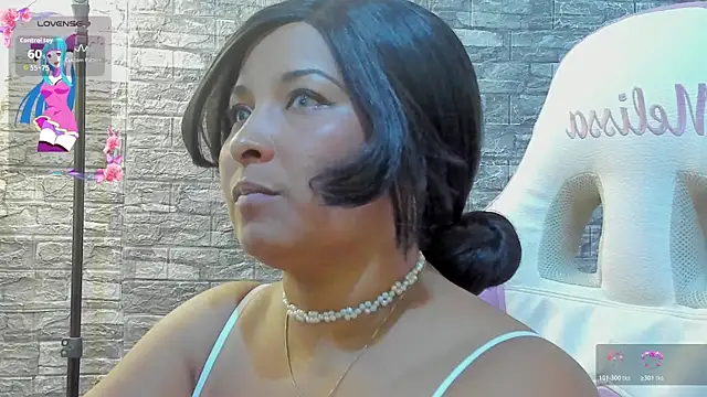 paola ih online show from March 30, 8:10 pm