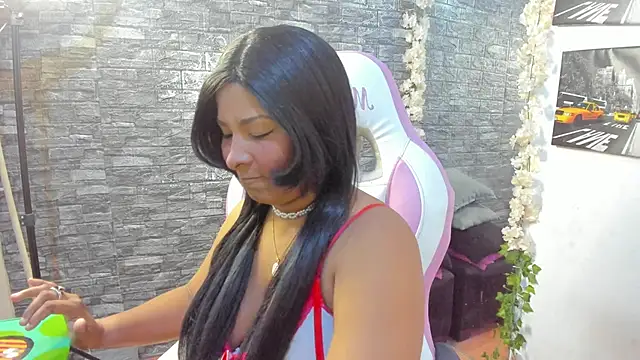 Snapshot of paola_ih chatting on May 8, 8:14 pm paola ih online show from May 8, 8:14 pm