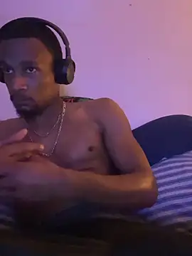 Snapshot of Tristris100 chatting on October 16, 4:02 am Tristris100 online show from October 16, 4:02 am