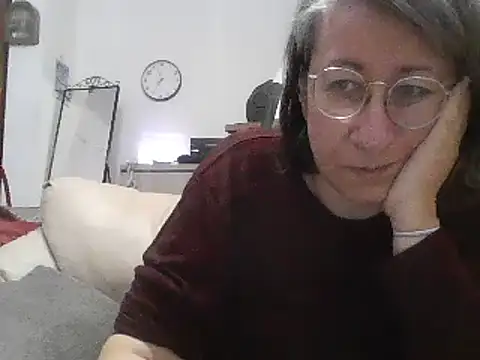 Snapshot of milkarock chatting on February 2, 5:59 pm milkarock online show from February 2, 5:59 pm