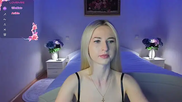 Snapshot of AnnaCarrera chatting on May 17, 8:49 pm AnnaCarrera online show from May 17, 8:49 pm