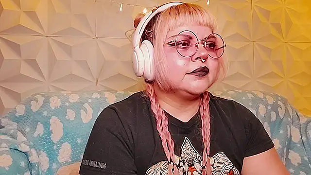 Satyn doll online show from May 16, 12:07 am