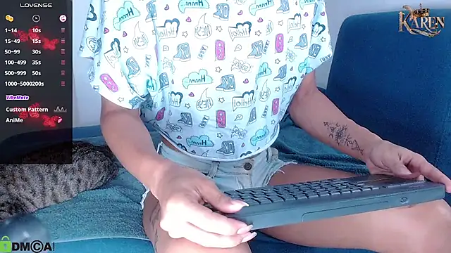 karen sofia  online show from March 26, 11:27 am