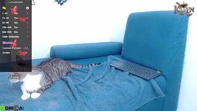 karen sofia  online show from April 9, 10:53 am