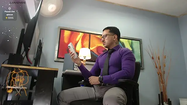 Snapshot of randyluke chatting on April 28, 7:30 pm randyluke online show from April 28, 7:30 pm