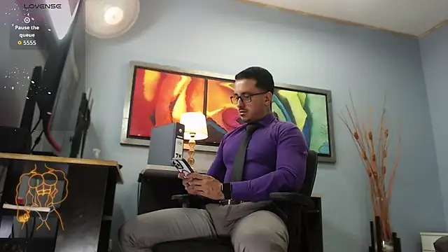 Snapshot of randyluke chatting on April 30, 7:42 pm randyluke online show from April 30, 7:42 pm