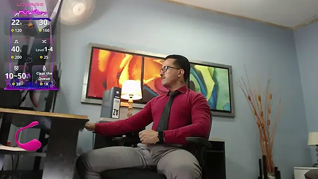 Snapshot of randyluke chatting on May 30, 8:39 pm randyluke online show from May 30, 8:39 pm