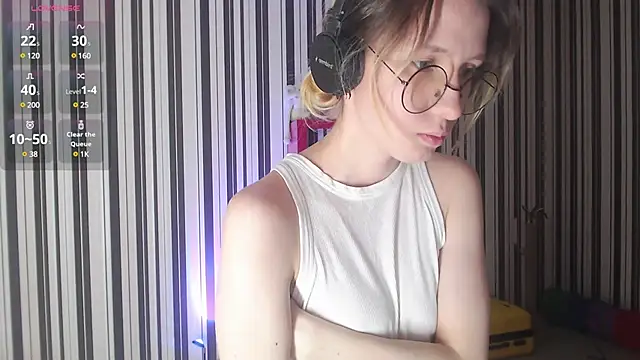 Snapshot of _Hanna_Moon_ chatting on December 29, 9:06 am  Hanna Moon  online show from December 29, 9:06 am