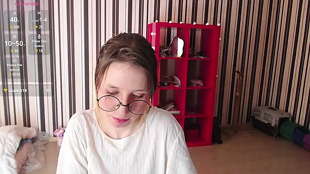 Snapshot of _Hanna_Moon_ chatting on February 16, 7:48 am  Hanna Moon  online show from February 16, 7:48 am