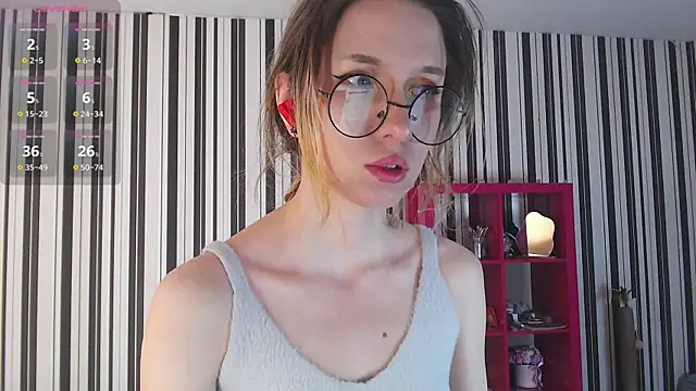 Snapshot of _Hanna_Moon_ chatting on March 5, 6:54 am  Hanna Moon  online show from March 5, 6:54 am