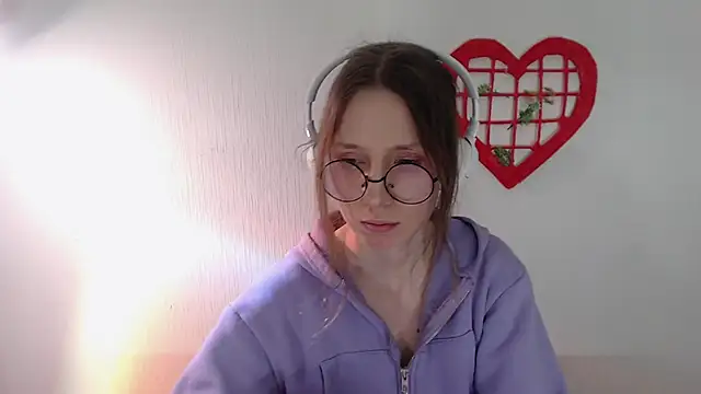 Snapshot of _Hanna_Moon_ chatting on May 30, 5:32 pm Hanna Moon online show from May 30, 5:32 pm