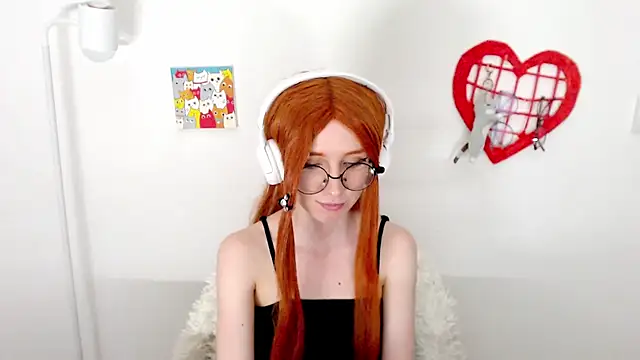 Snapshot of _Hanna_Moon_ chatting on July 13, 1:58 pm Hanna Moon online show from July 13, 1:58 pm