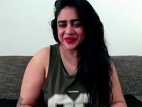 indianishkq7 online show from December 1, 7:57 am