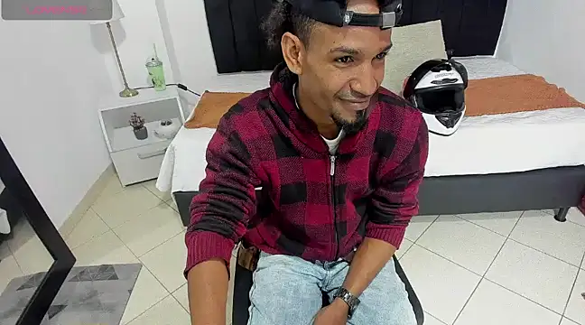 anhtony wayans online show from December 10, 11:51 pm