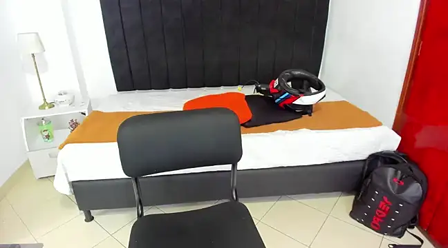 anhtony wayans online show from January 24, 11:12 pm