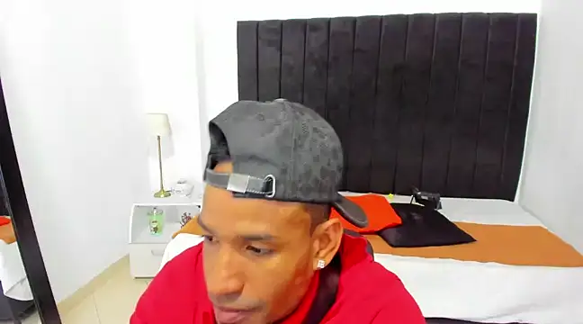 anhtony wayans online show from January 25, 8:10 pm