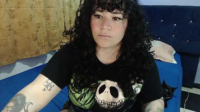 Snapshot of ANGELIQUE_KLANE chatting on January 17, 3:06 pm ANGELIQUE KLANE online show from January 17, 3:06 pm