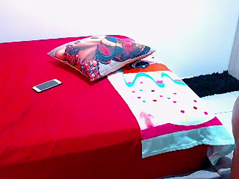 Snapshot of BootyliciousAssxxx chatting on January 23, 12:09 pm BootyliciousAssxxx online show from January 23, 12:09 pm