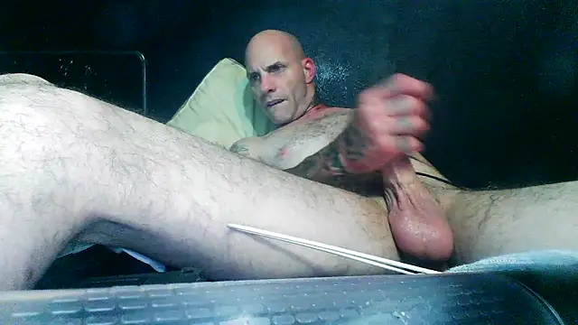 taymade123 online show from April 13, 9:59 am