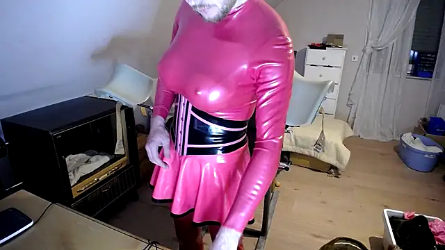 Kinkidani86 online show from October 9, 5:22 pm