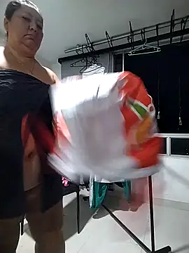 Brenda Berck  online show from March 7, 10:12 am