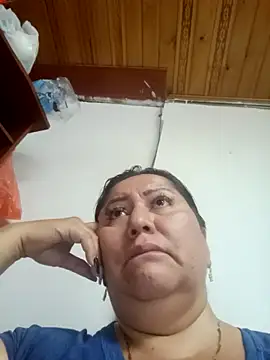 Snapshot of Brenda_Berck_ chatting on April 26, 12:58 pm Brenda Berck online show from April 26, 12:58 pm