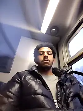 bigdickjojo69 online show from April 14, 11:27 am