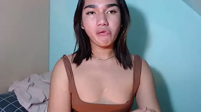 Snapshot of CasandraDiaz chatting on March 4, 3:00 am CasandraDiaz online show from March 4, 3:00 am