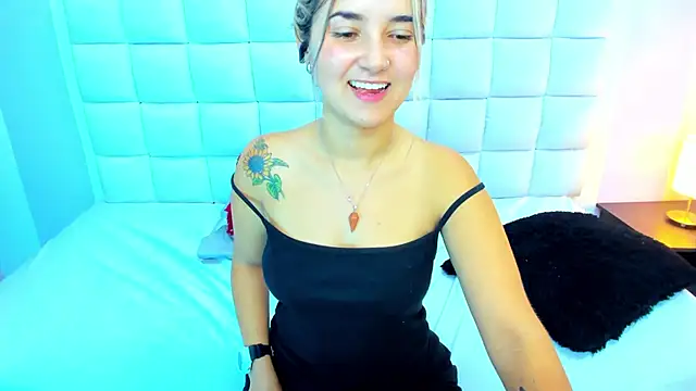 teresasroom  online show from March 6, 4:28 pm