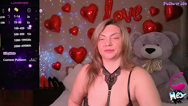 KristiOwen online show from February 12, 7:36 am