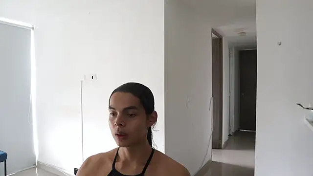  Vahos  online show from March 18, 6:15 pm