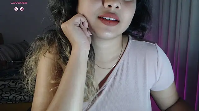 Snapshot of _neesha_414_ chatting on October 9, 5:00 pm neesha 414 online show from October 9, 5:00 pm