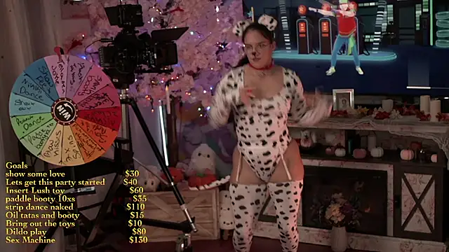 Snapshot of Nikki_Torres chatting on November 13, 2:32 am Nikki Torres online show from November 13, 2:32 am