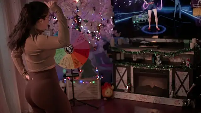 Snapshot of Nikki_Torres chatting on November 25, 2:55 am Nikki Torres online show from November 25, 2:55 am