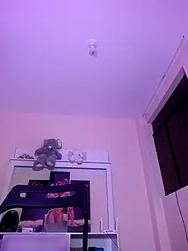 Snapshot of Latin_summer chatting on December 25, 12:59 am Latin summer online show from December 25, 12:59 am