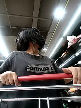 Snapshot of Latin_summer chatting on February 11, 10:28 pm Latin summer online show from February 11, 10:28 pm