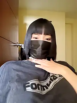 Snapshot of Latin_summer chatting on February 27, 6:20 pm Latin summer online show from February 27, 6:20 pm