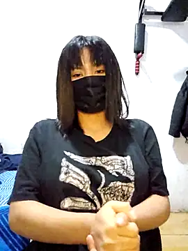 Snapshot of Latin_summer chatting on September 19, 10:43 pm Latin summer online show from September 19, 10:43 pm