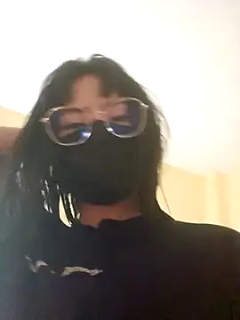 Snapshot of Latin_summer chatting on October 25, 9:42 pm Latin summer online show from October 25, 9:42 pm