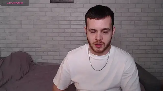 Alexxx horny online show from March 10, 3:17 pm