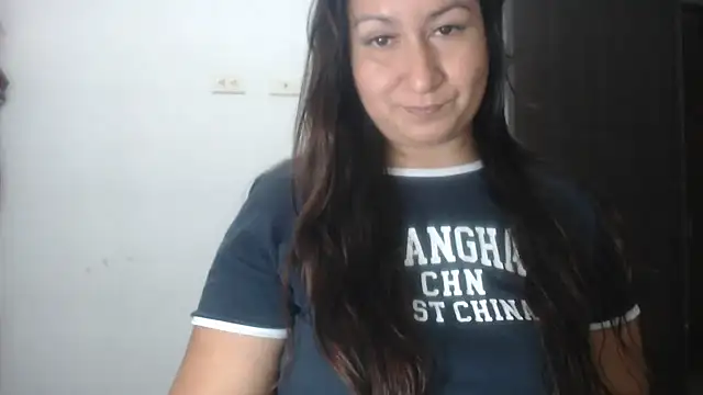 Snapshot of isabella_bigass chatting on April 7, 2:06 pm isabella bigass online show from April 7, 2:06 pm