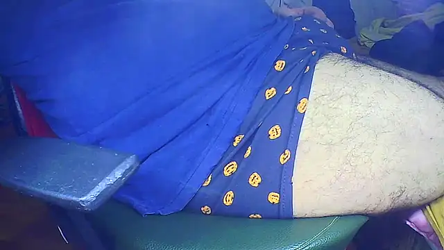 Snapshot of jackhalooween chatting on February 19, 2:55 pm jackhalooween online show from February 19, 2:55 pm