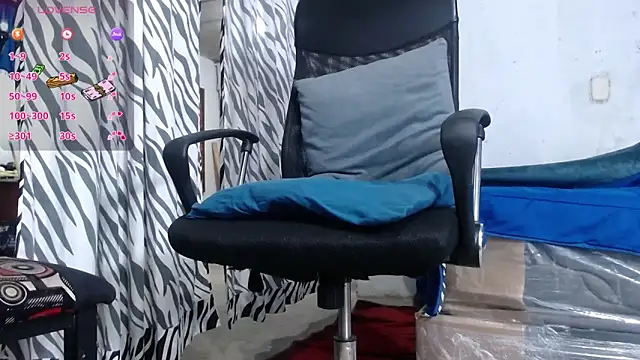 kilian xx online show from April 7, 4:57 am