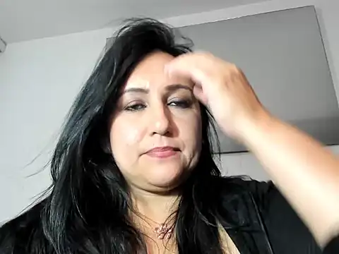 Snapshot of foxy-porn1 chatting on February 26, 10:42 pm foxy-porn1 online show from February 26, 10:42 pm