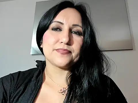 Snapshot of foxy-porn1 chatting on March 4, 11:32 pm foxy-porn1 online show from March 4, 11:32 pm