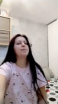 lolyforyou online show from February 18, 8:21 am