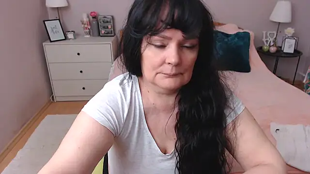 Snapshot of LeveMe2Nightt chatting on May 30, 12:02 pm LeveMe2Nightt online show from May 30, 12:02 pm