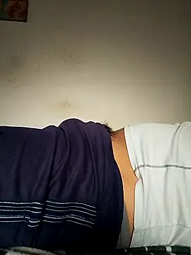 tarra122 online show from April 15, 7:58 pm