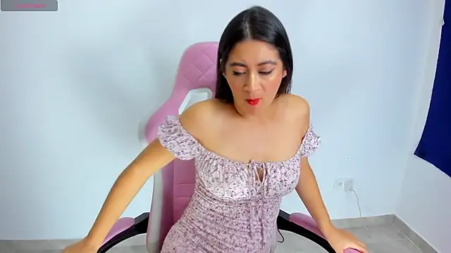 MeganWhite3 online show from December 8, 9:57 am