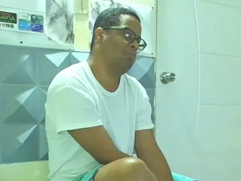 thesugar32 online show from January 8, 12:40 pm